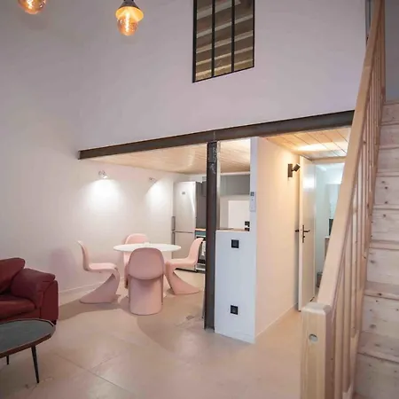 Apartment With Mezzanine Near The Train Station