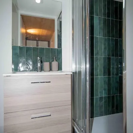 Apartment With Mezzanine Near The Train Station Lyon